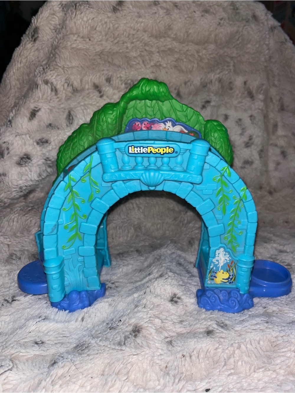 Fisher-Price Disney Little People Ariel Arch Playset